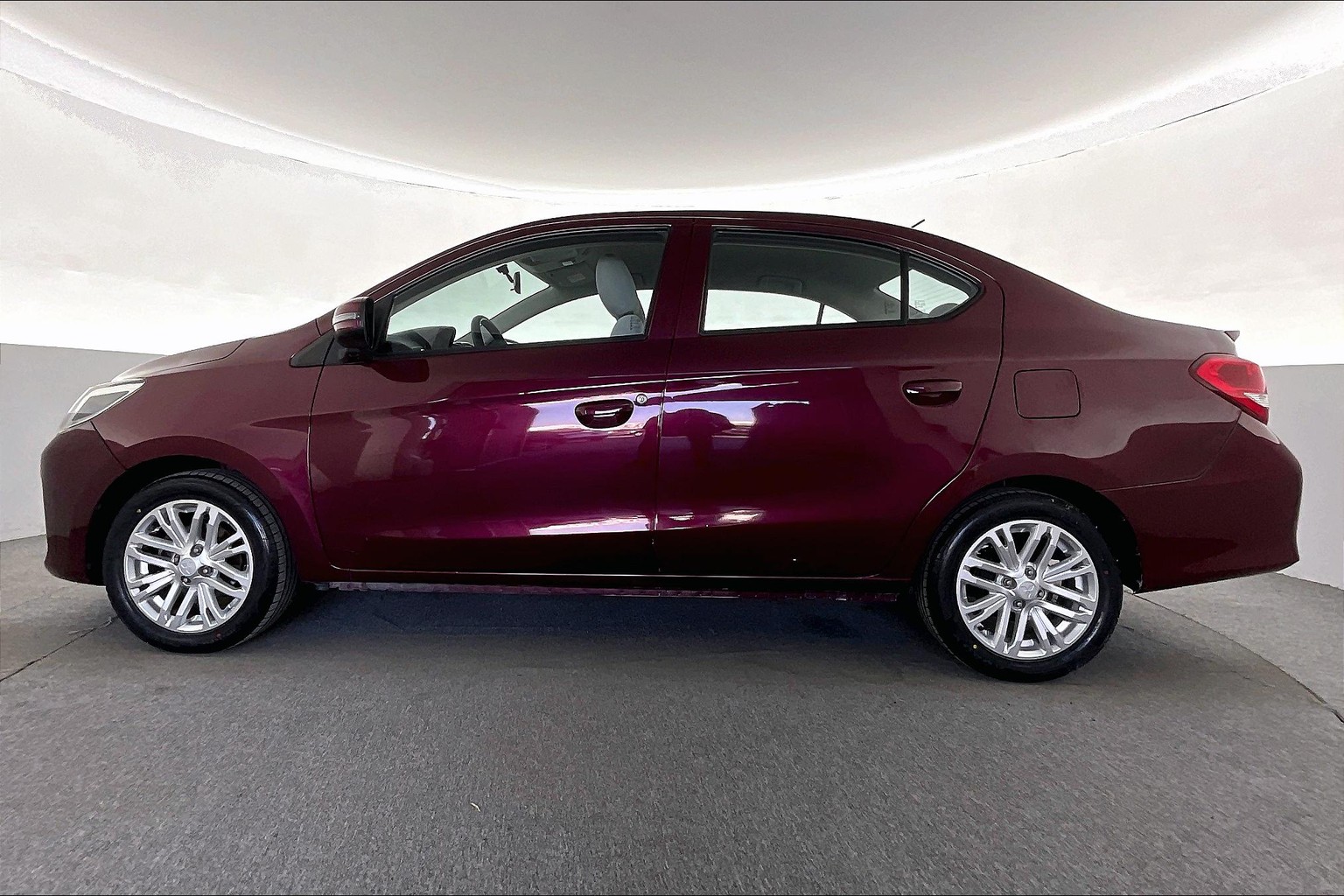 Mitsubishi Attrage GLX FULL Sedan 2021