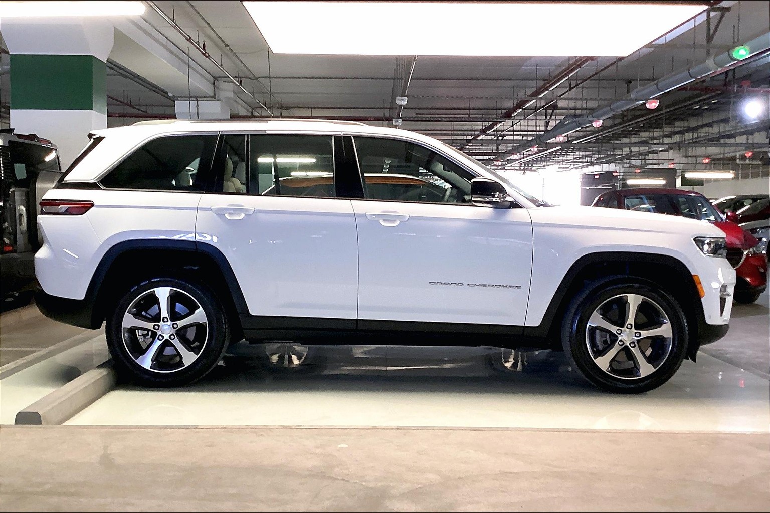 Jeep Grand Cherokee LIMITED PLUS Suv 2023