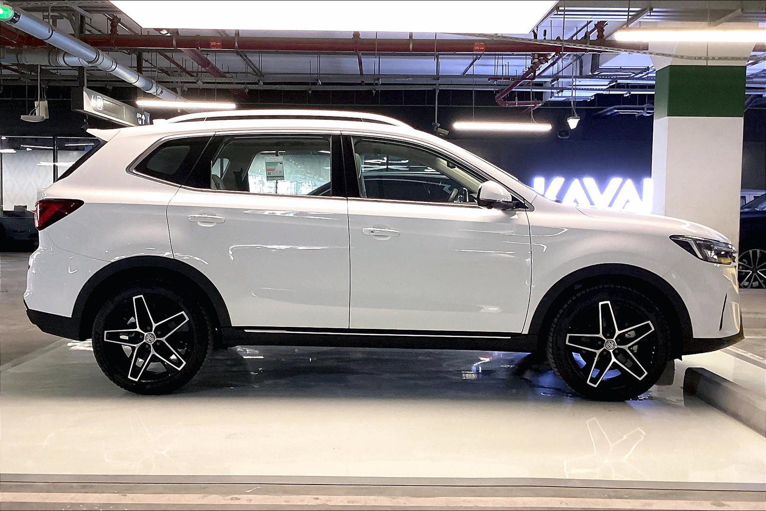 Mg Rx5 LUXURY Suv 2024