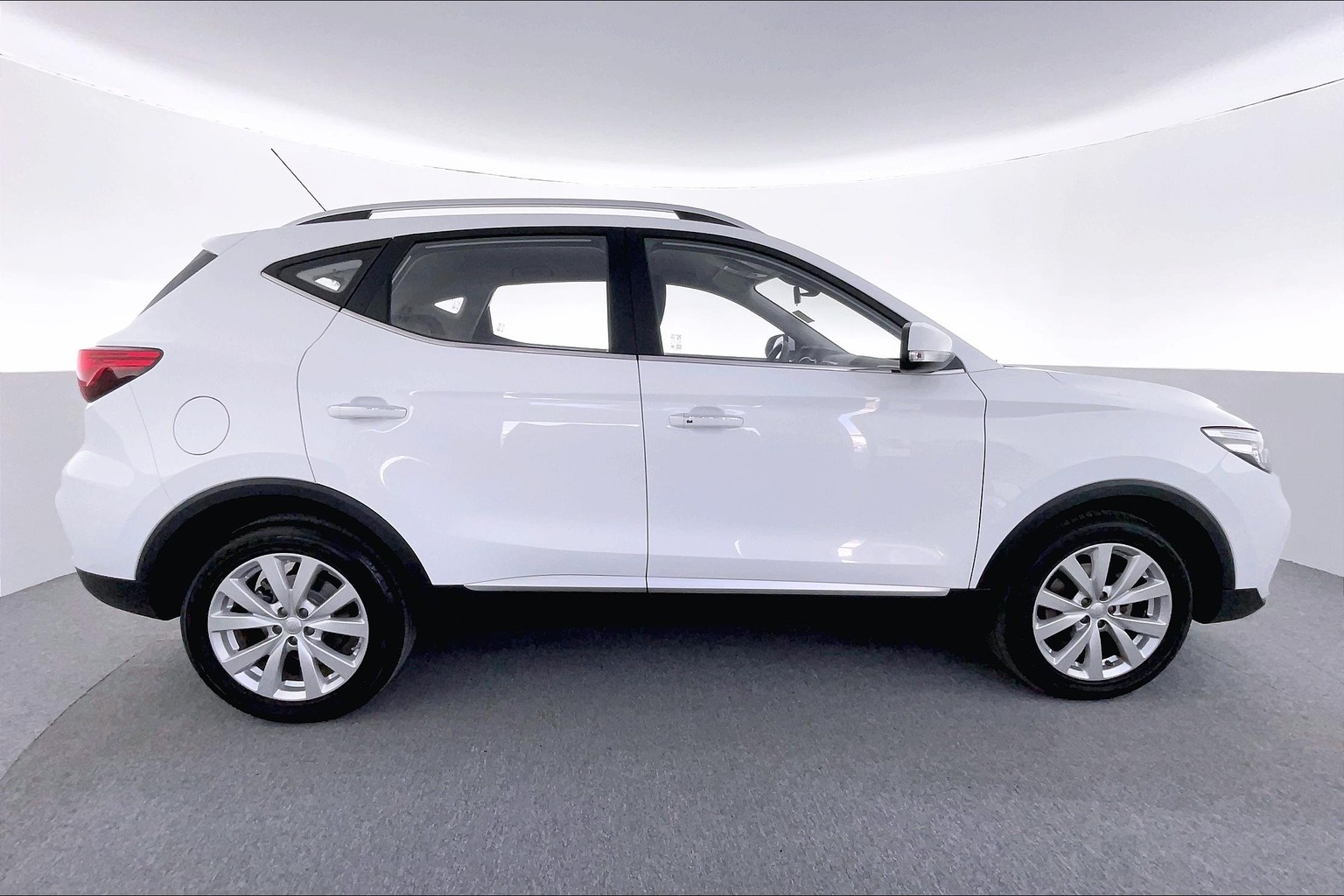 Mg Zs STANDARD Suv 2024